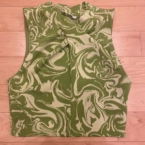 Wavy pattern tank/crop top